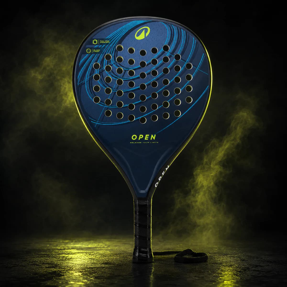 Kuikma PR Open padelracket in het blauw, getest door Ryan